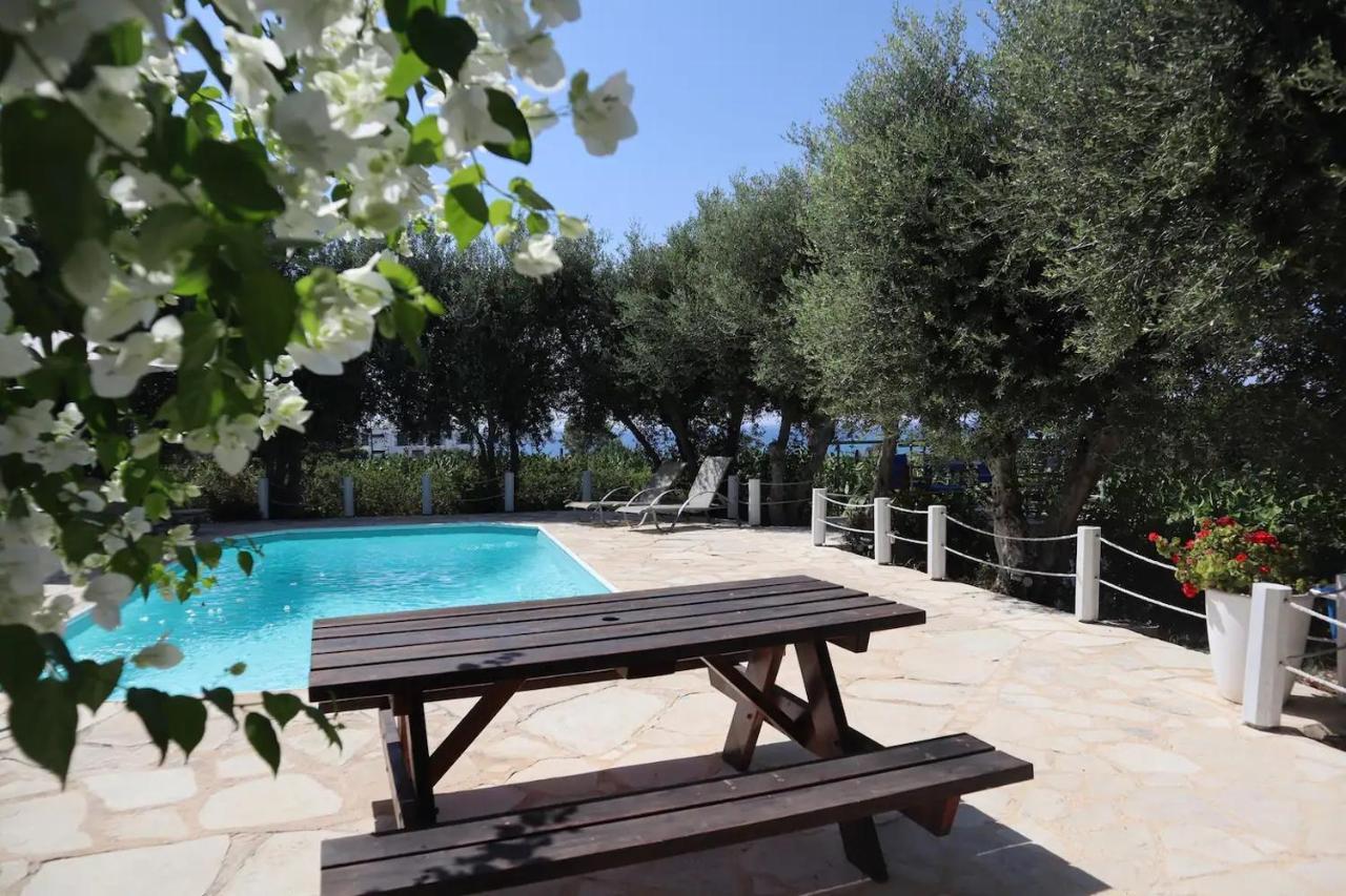 Banana Sunset Villas Paphos Bagian luar foto